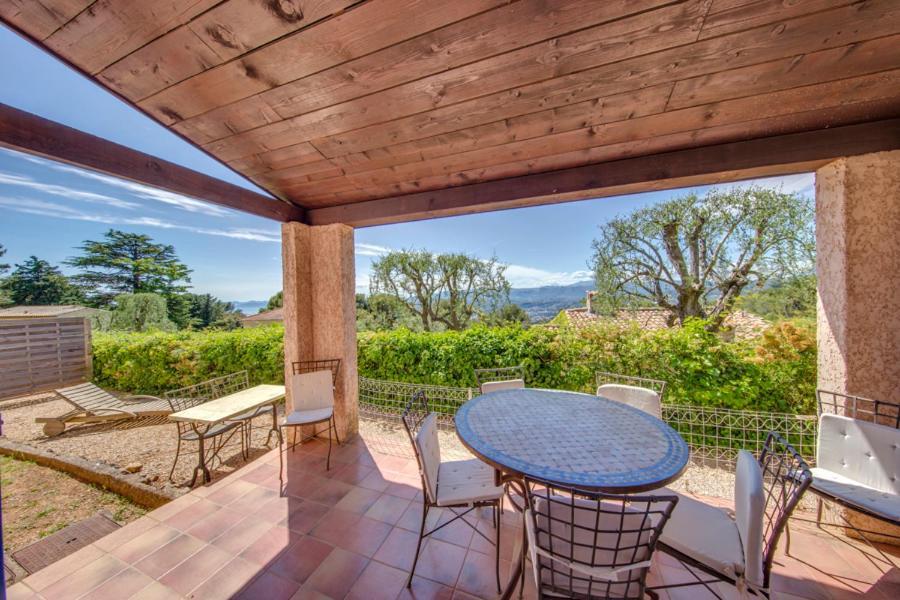 Вилла Domaine Du Mont Leuze Вильфранш-сюр-Мер Экстерьер фото